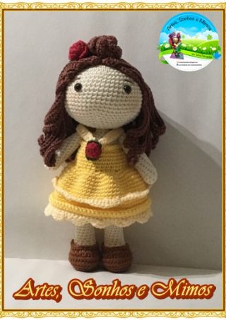 Princesa Bela em crochê
