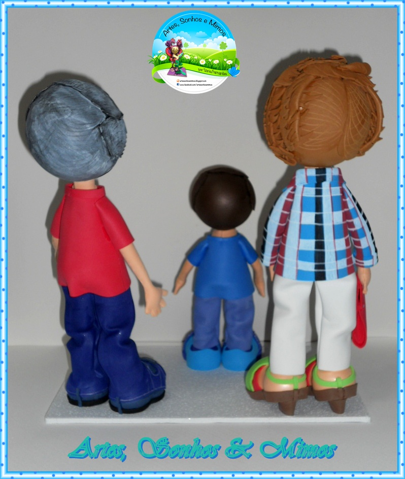 Vários conjuntos Familias - Casal de Avós Maternos e Neto - Image 4