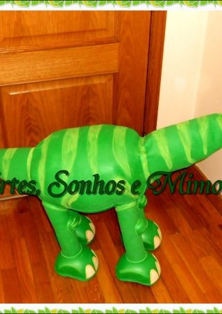 Dinossauro Arlo