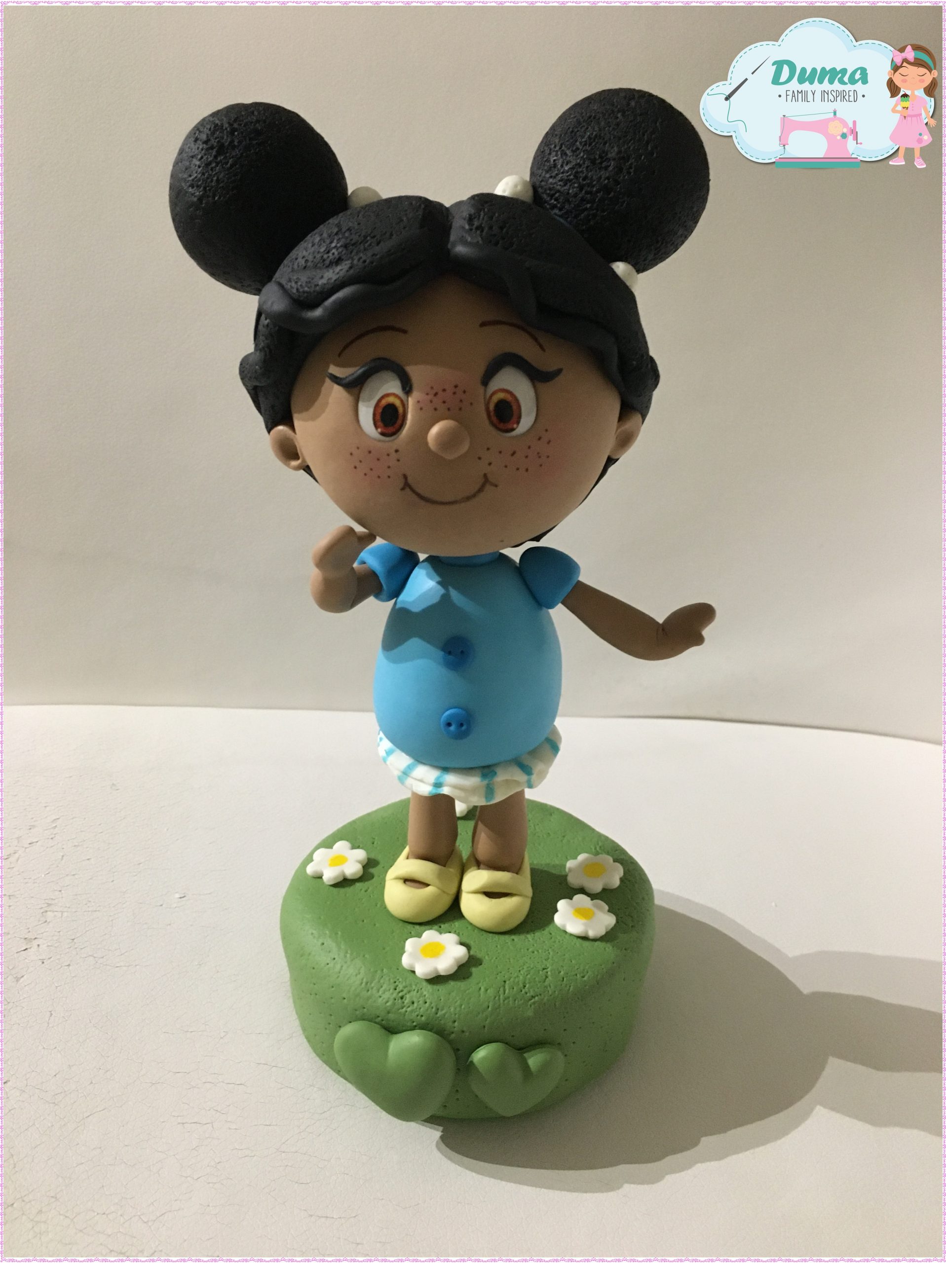 Menina Molatinha em Biscuit